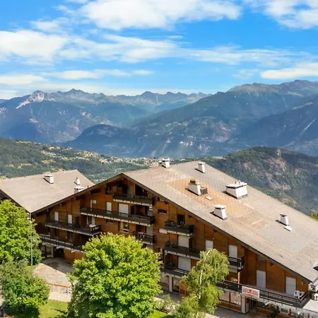 Mars 505 Place Du Village A Avec Vue Sur Les Alpes アパート *