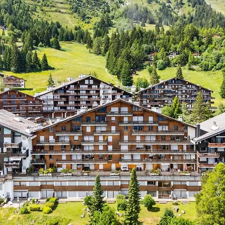 Mars 505 Place Du Village A Avec Vue Sur Les Alpes アパート *